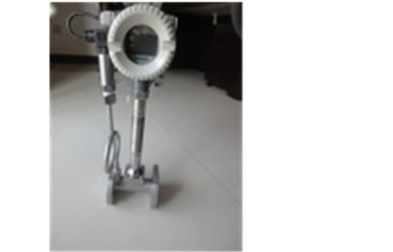 Flange connection intellige type vortex flow meter with 4 - 20 mA high accuracy
