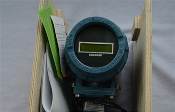 Rosemount 8732 Integral Mount Flow Meter with Remote Mount Magnetic Flowmeter System